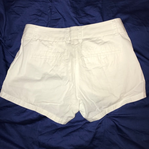Jcrew 3” Chino Shorts (SOLD) - Picture 2 of 3